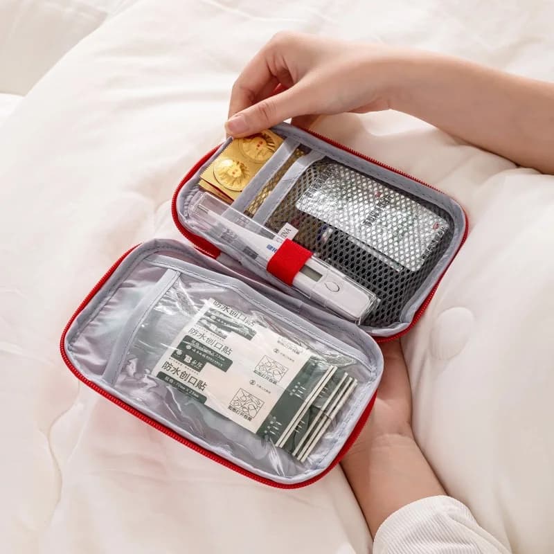 Portable Large Capacity Foldable Oxford Cloth Medical First Aid Kit Multi-Purpose Drug Storage Bag Home Travel Emergency Bag